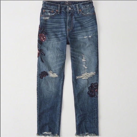 Abercrombie and Fitch Annie girlfriend floral jean - Picture 3 of 8